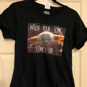 Baby Yoda T-Shirt, size small, super soft material